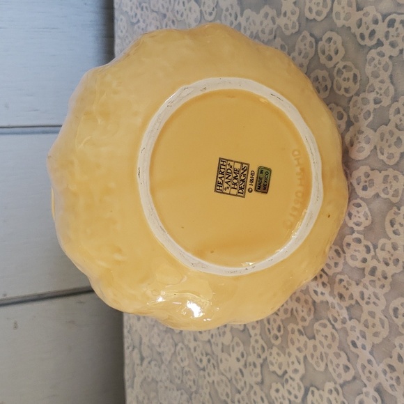 Pumpkin Lidded Jar Hearth and Home Designs - Picture 8 of 12